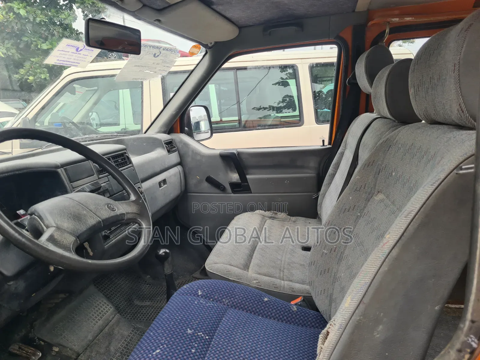 Volkswagen Transporter 2003 Orange