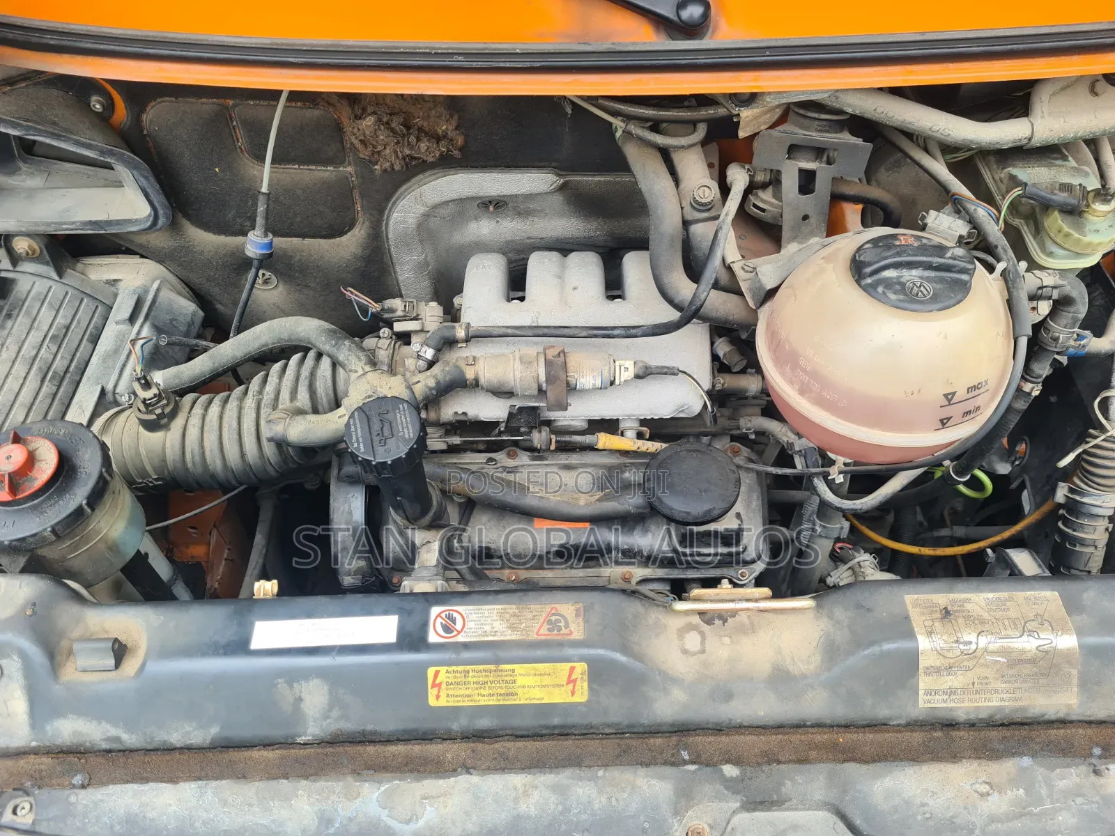 Volkswagen Transporter 2003 Orange