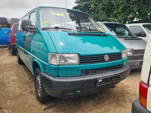 Volkswagen Transporter 2003 Green