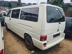 Volkswagen Transporter 2003 White