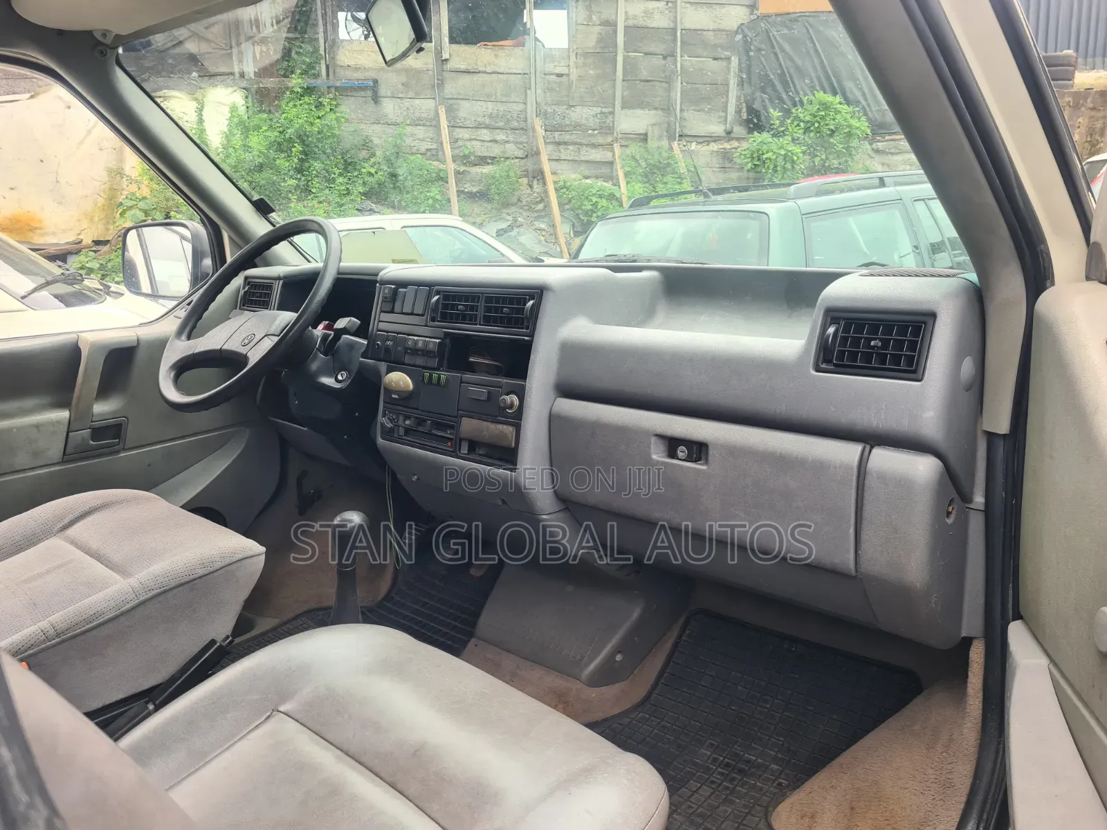 Volkswagen Transporter 2003 White