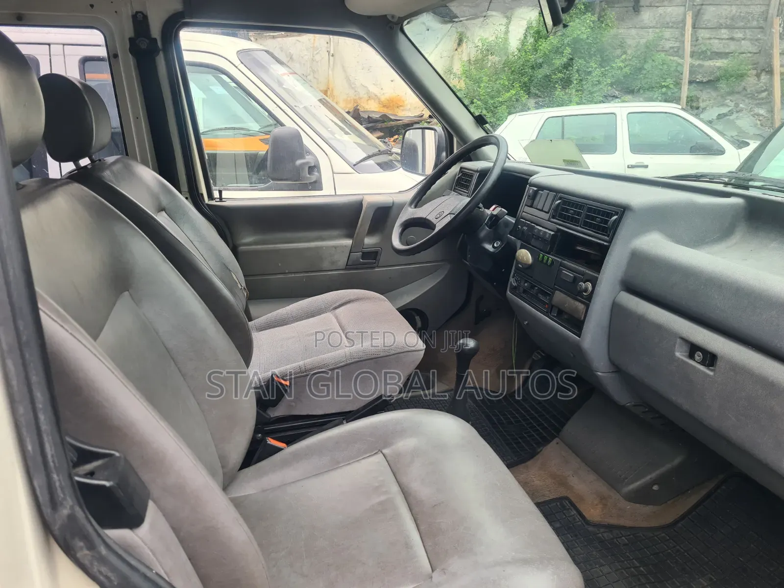 Volkswagen Transporter 2003 White