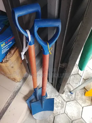 Insulated Shovel