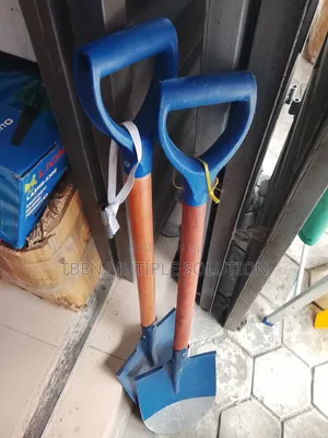 Insulated Shovel