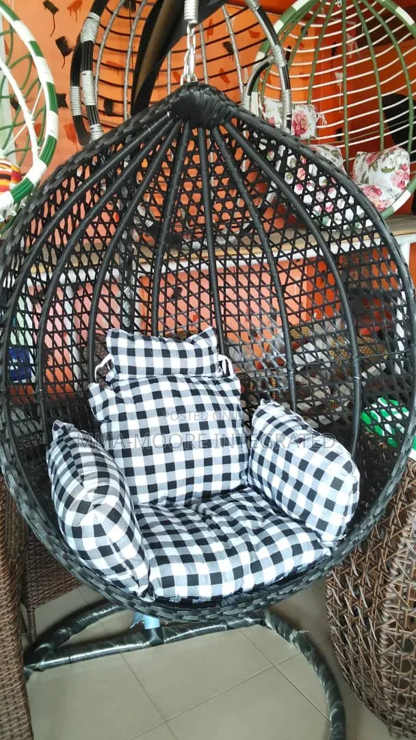 Rattan/ Wicker Swing Chair