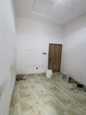 1bdrm Shared Apartment in Lekki for rent