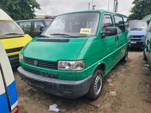 Volkswagen Transporter 2003 Green