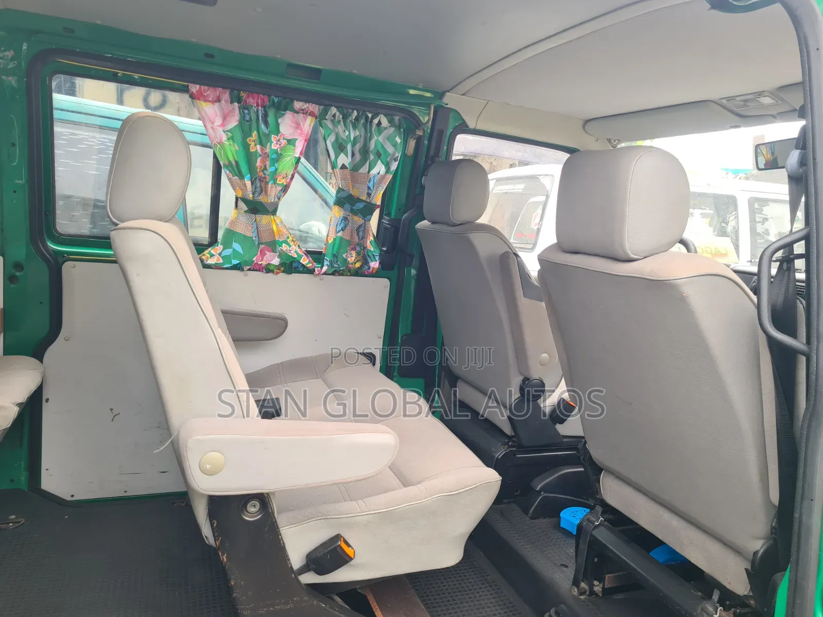 Volkswagen Transporter 2003 Green