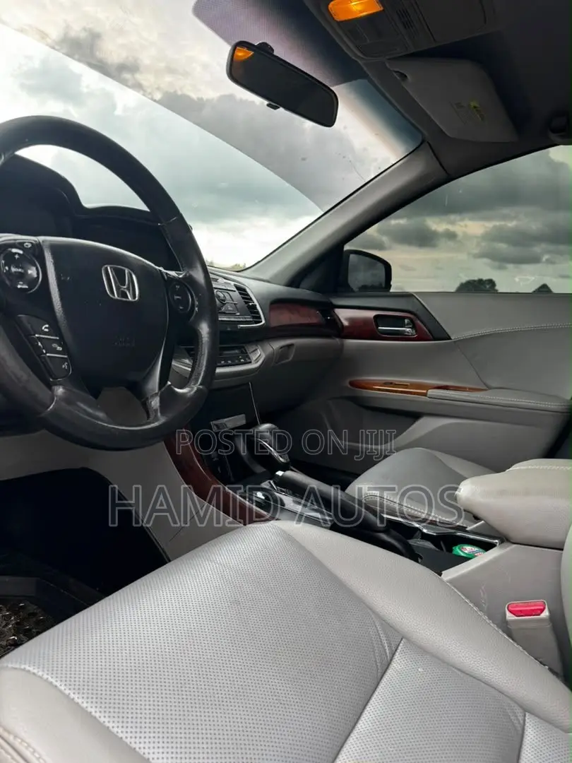 Honda Accord 2017 Gray