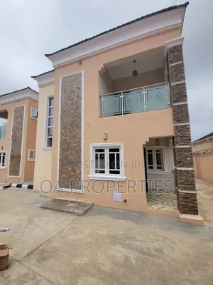 5bdrm Duplex in Kolapo Ishola Gra for rent