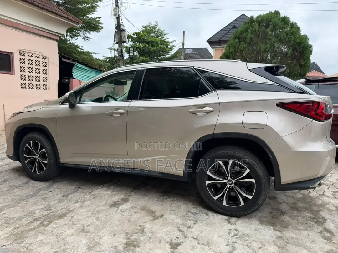 Lexus RX 2017 Gold