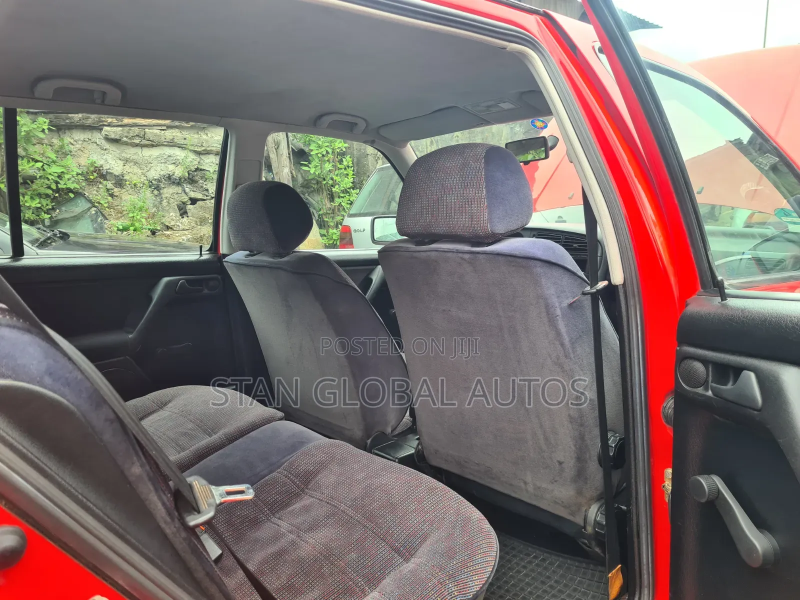 Volkswagen Golf 2002 Red
