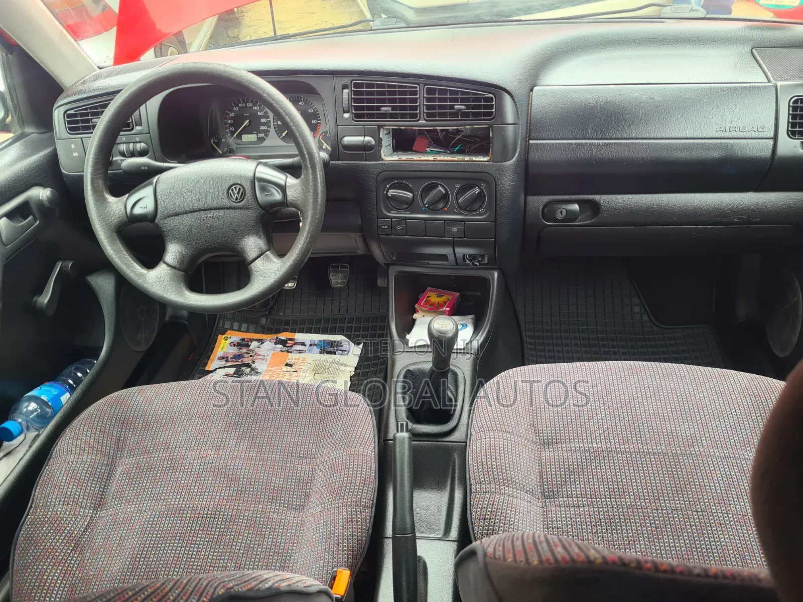 Volkswagen Golf 2002 Red