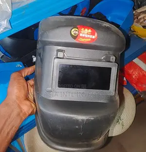Dark Gray Auto-Darkening Protective Welding Helmet