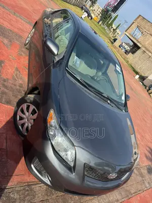 Toyota Corolla LE 4dr Sedan (1.8L 4cyl 4A) 2010 Gray