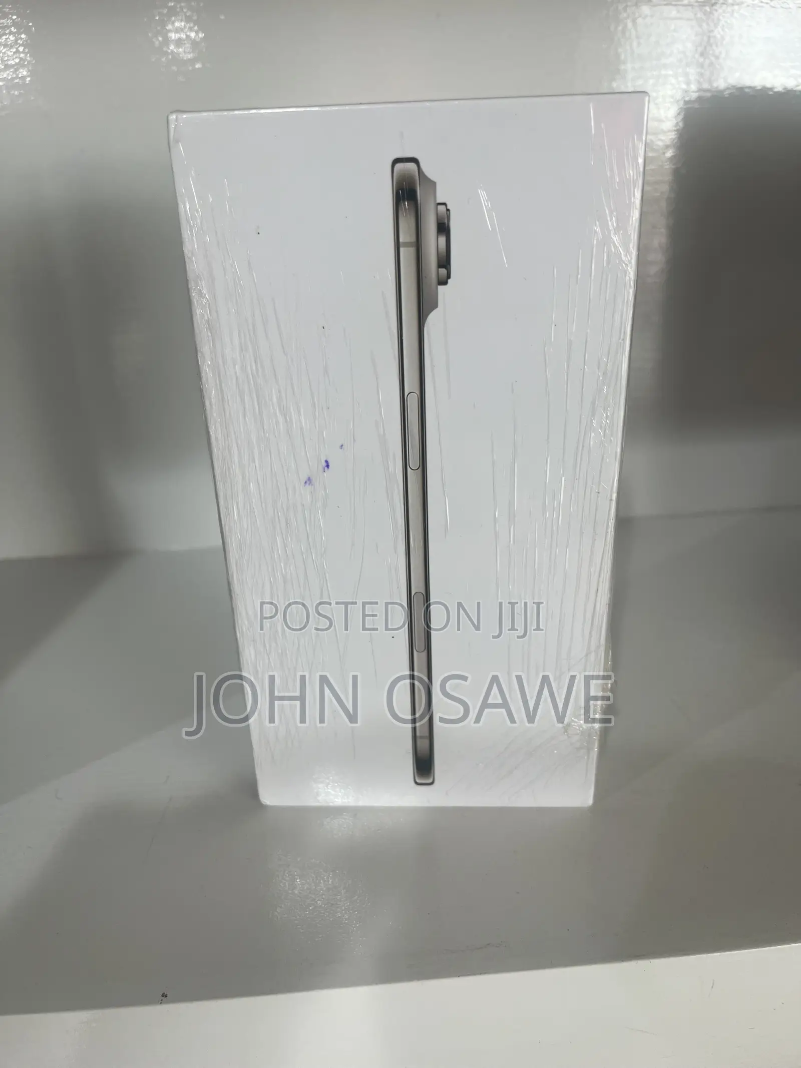 New Apple iPhone 16 Plus 128 GB White
