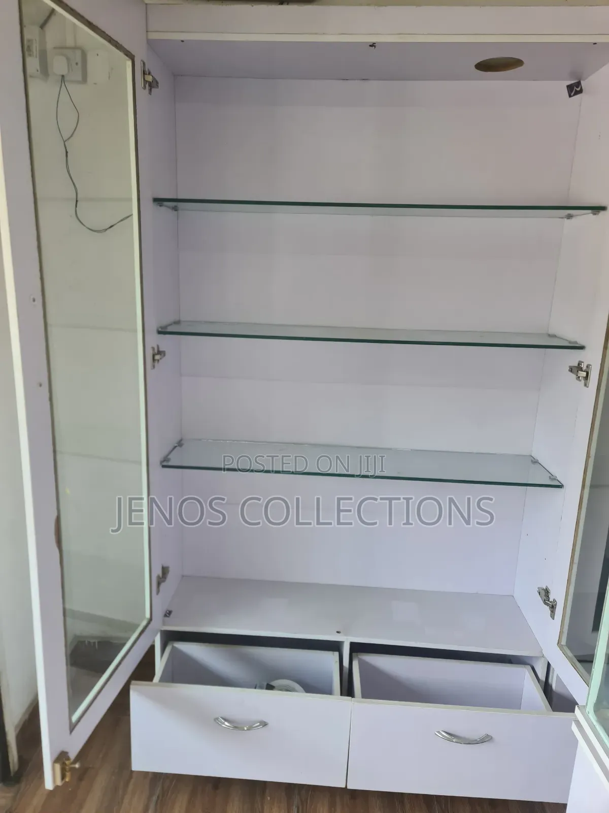 Display Shelf