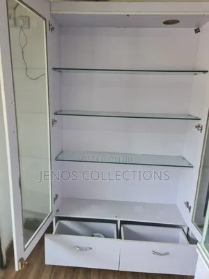 Display Shelf
