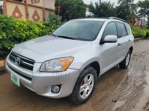 Toyota RAV4 2.4 2008 Silver