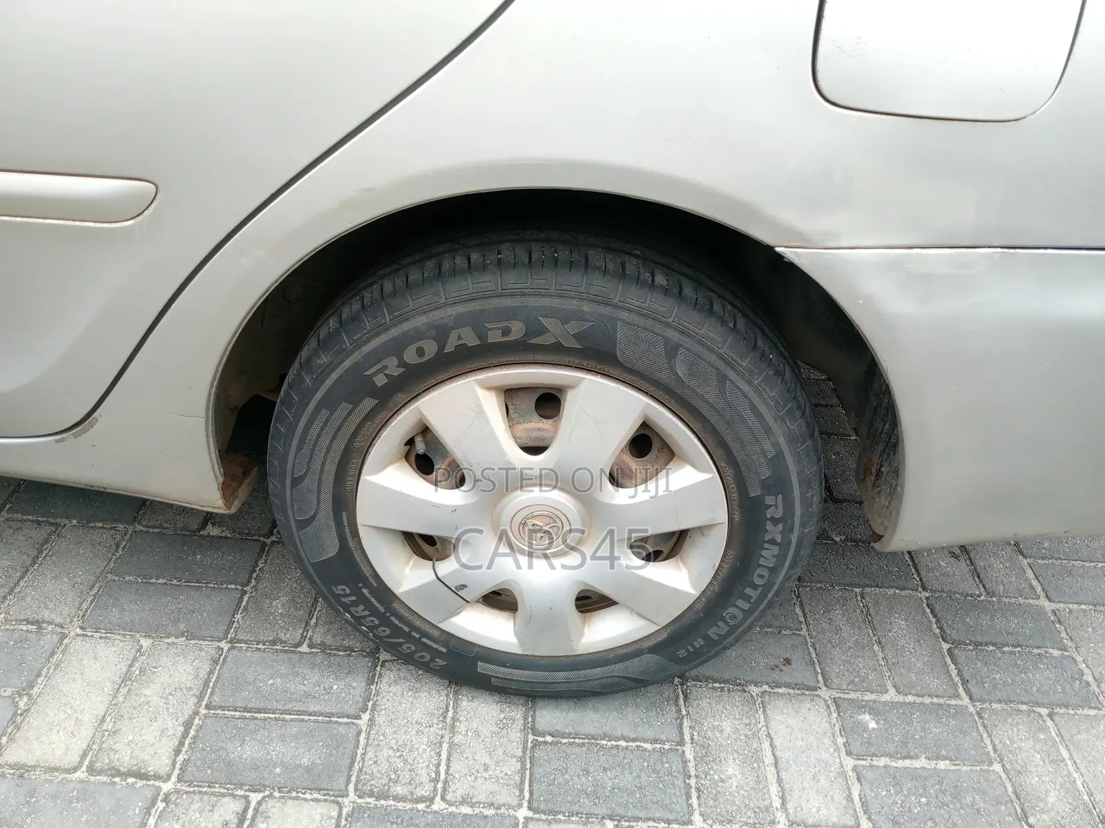 Toyota Camry 2004 Silver