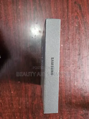 New Samsung Galaxy Fold 512 GB Black