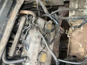 Volkswagen Transporter 1996 Yellow