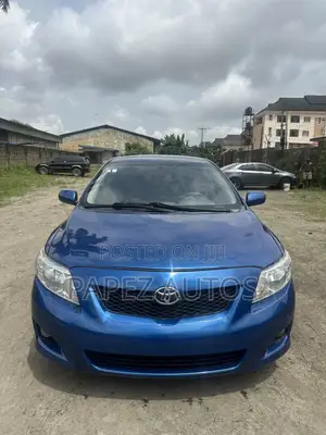 Toyota Corolla Base 4dr Sedan (1.8L 4cyl 5M) 2010 Blue
