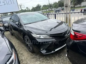 Toyota Camry 2020 Black