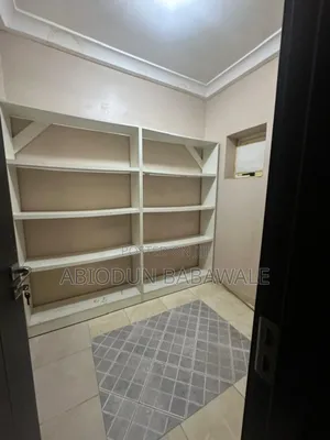 3bdrm Block of Flats in Kado District Abuja for rent
