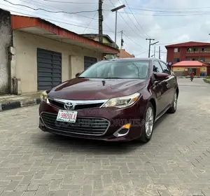 Toyota Avalon 2014 Red
