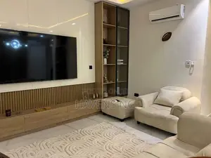 Cozy 2-Bedroom Apartment With Study Room Ikate