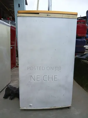 Refrigerator, Freezer-on-Top, Water Dispenser