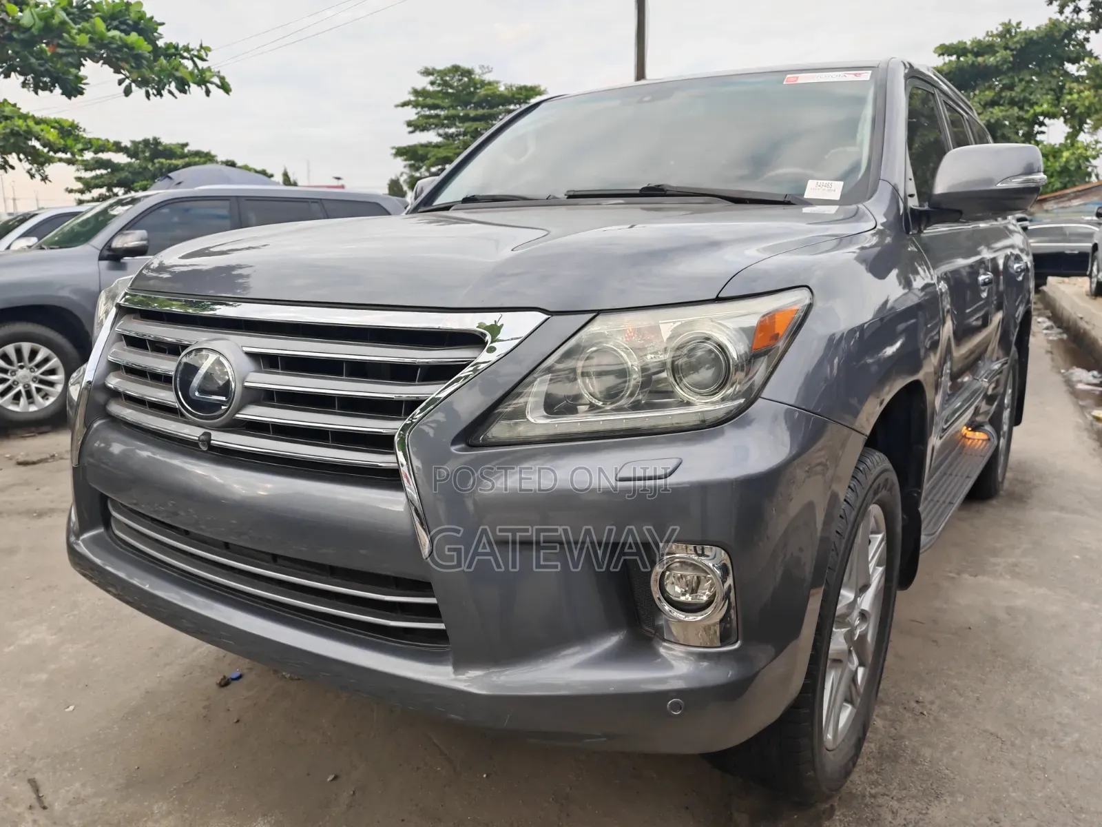 Lexus LX 2015 Gray