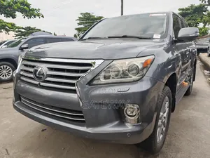 Lexus LX 2015 Gray