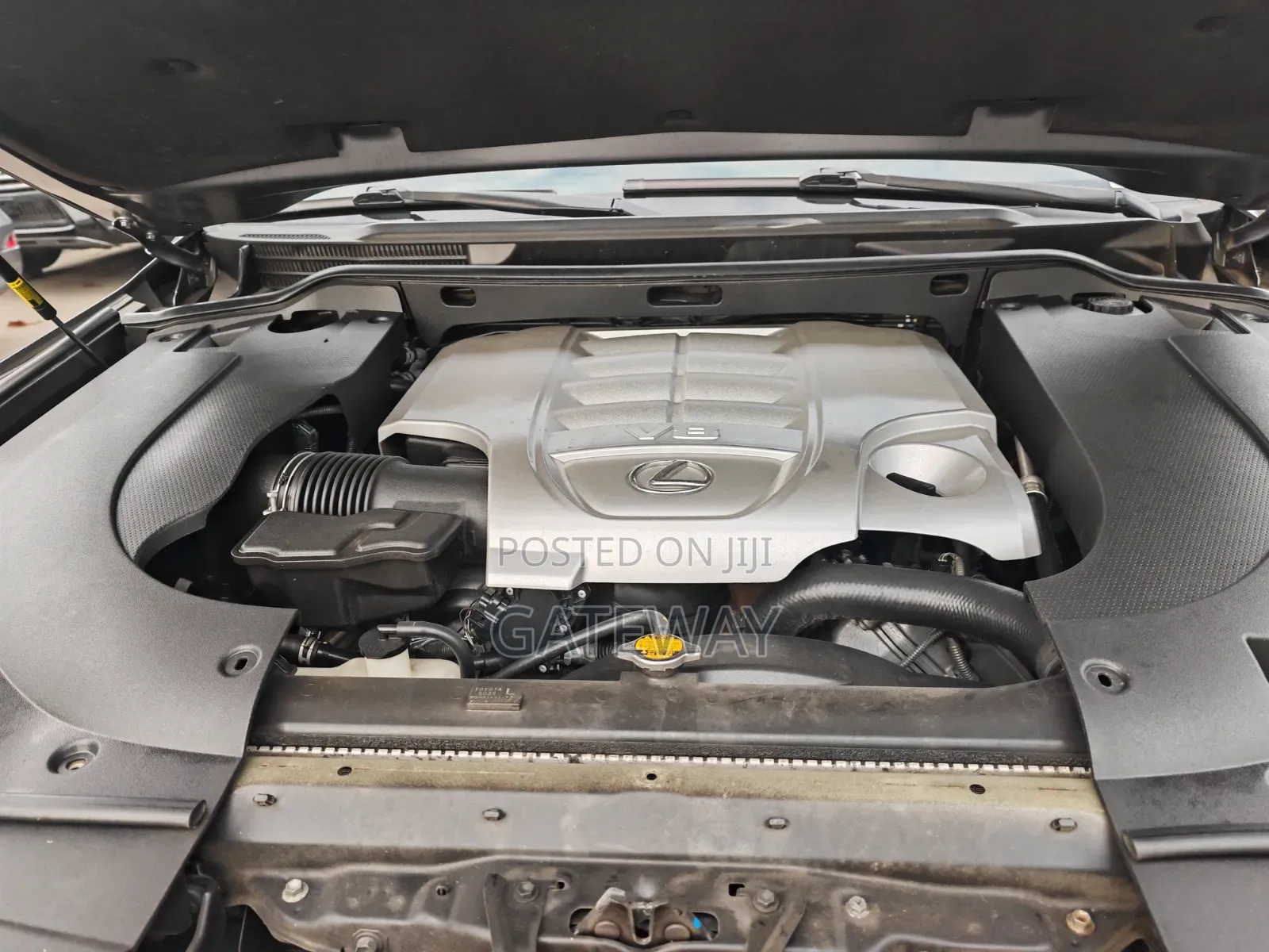 Lexus LX 2015 Gray