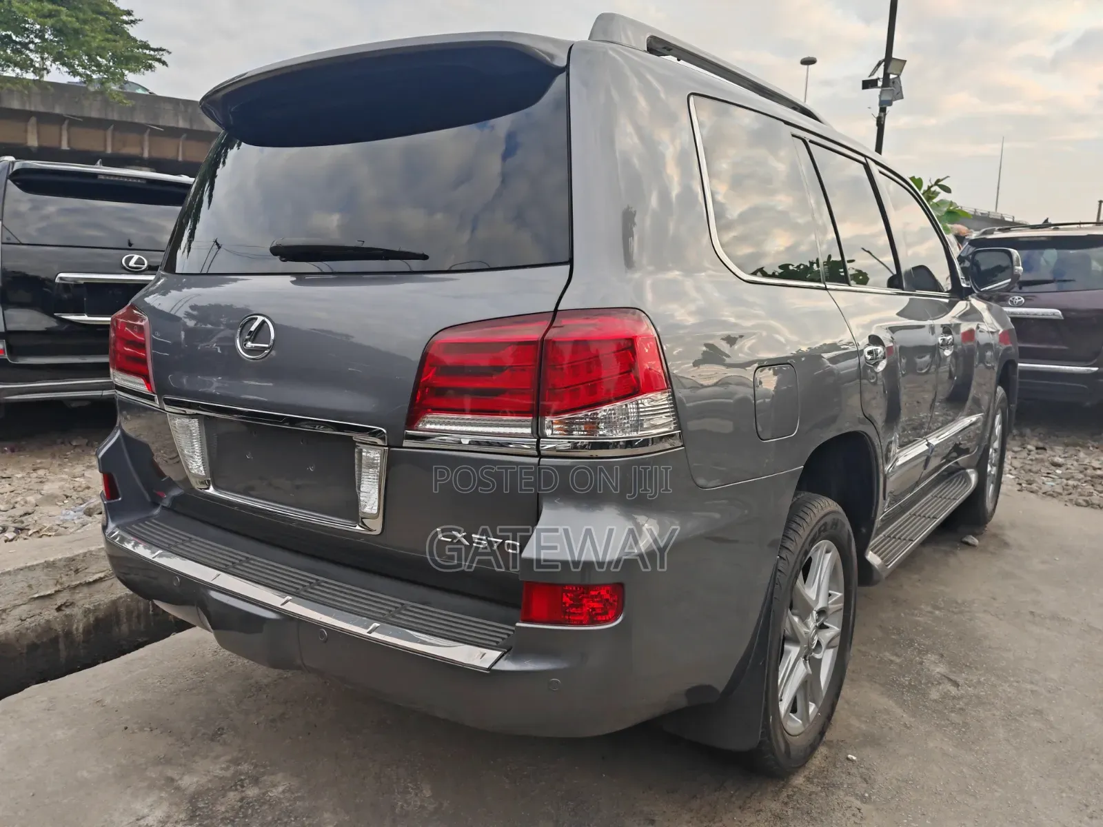Lexus LX 2015 Gray