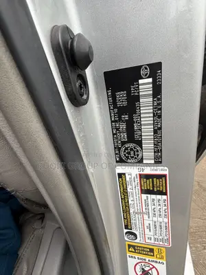 Toyota Camry LE 4dr Sedan (2.5L 4cyl 6AM) 2010 Silver