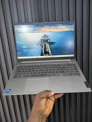 Laptop Lenovo ThinkBook 15 16GB Intel Core i5 SSD 512GB