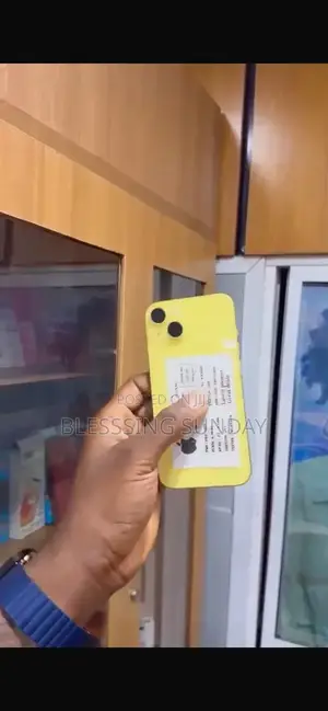 Apple iPhone 14 256 GB Yellow