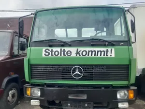 Foreign Used Mercedes-Benz Truck