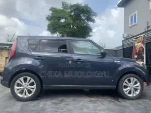 Kia Soul Base Hatchback 2016