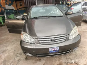 Toyota Corolla 2003 Gray