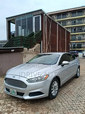 Ford Fusion S 4dr Sedan (2.5L 4cyl 6A) 2015 Silver