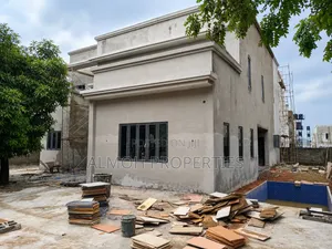 5bdrm Duplex in Sabon Lugbe for sale