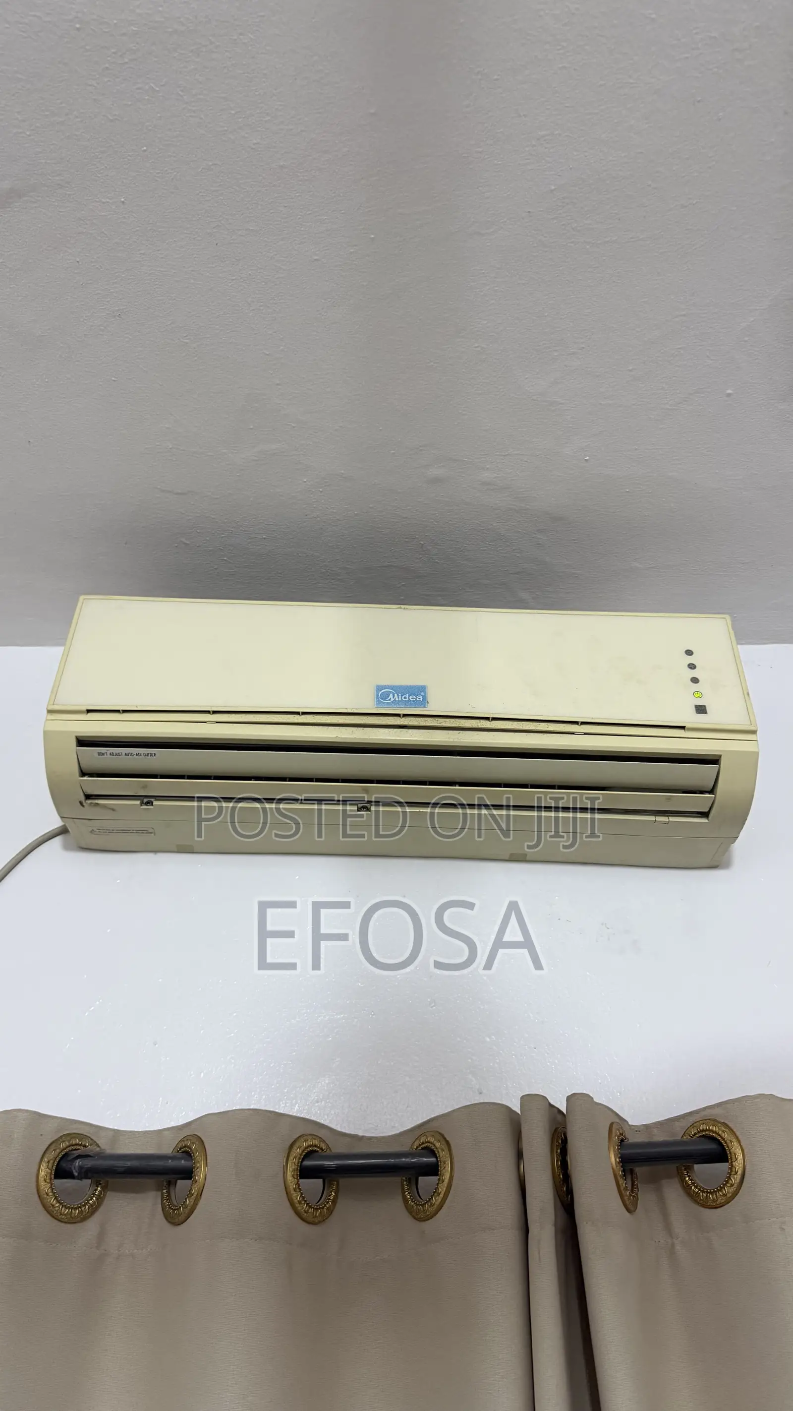 Midea 1hp Split AC With Kits and Gas