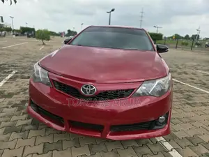 Toyota Camry 2013 Red