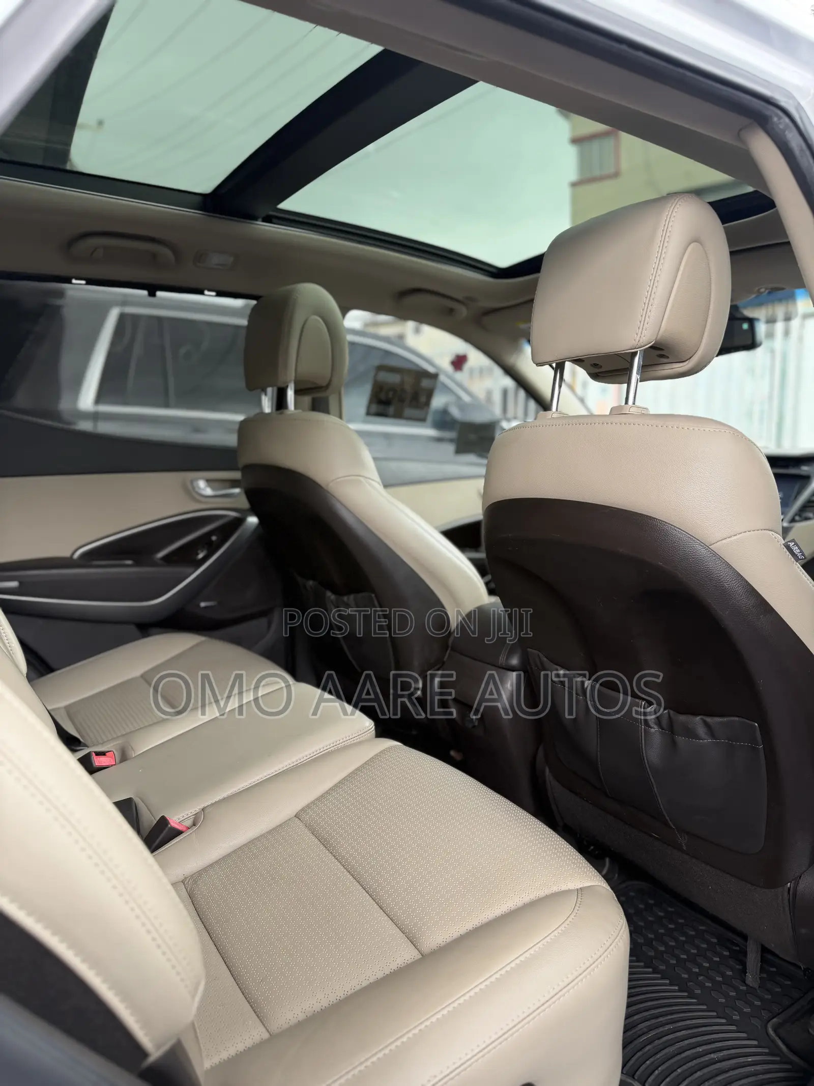 Hyundai Santa Fe 2014 White