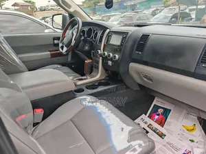 Toyota Sequoia 2019 Black