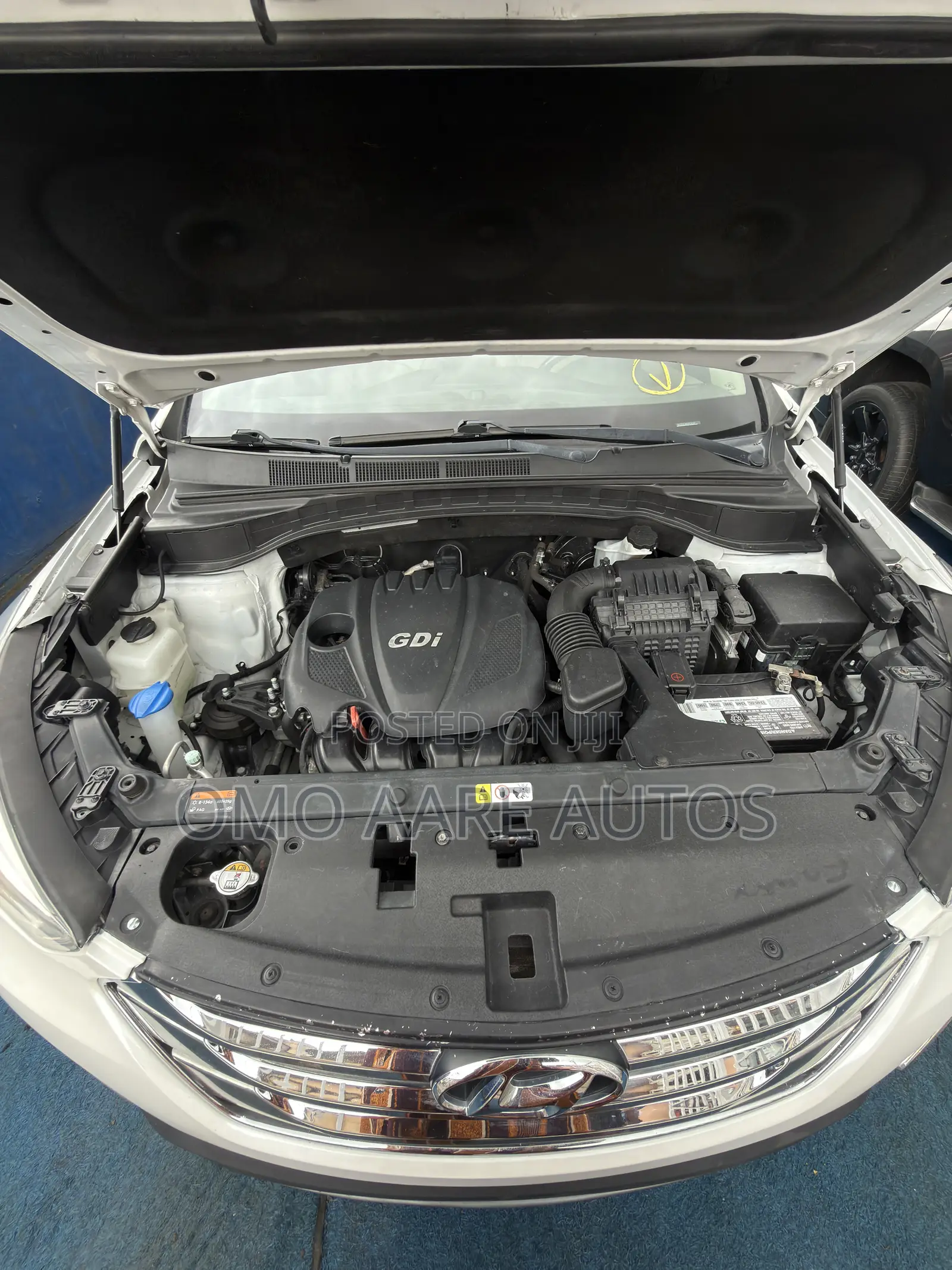 Hyundai Santa Fe 2014 White