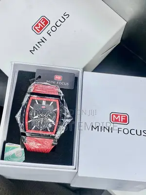 Mini Focus Quartz Chronograph